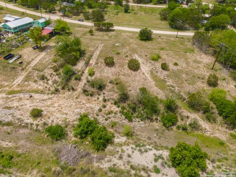 960 River Bend Bandera TX 78003