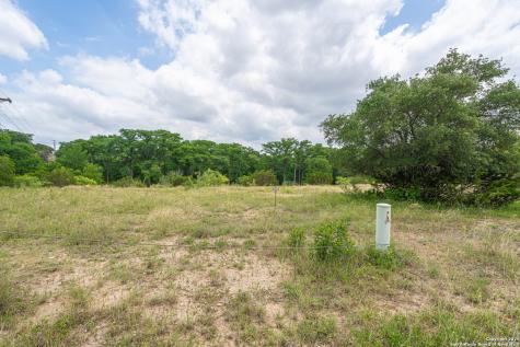 960 River Bend Bandera TX 78003