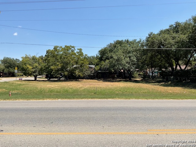 1003 Jasmine Drive Floresville TX 78114