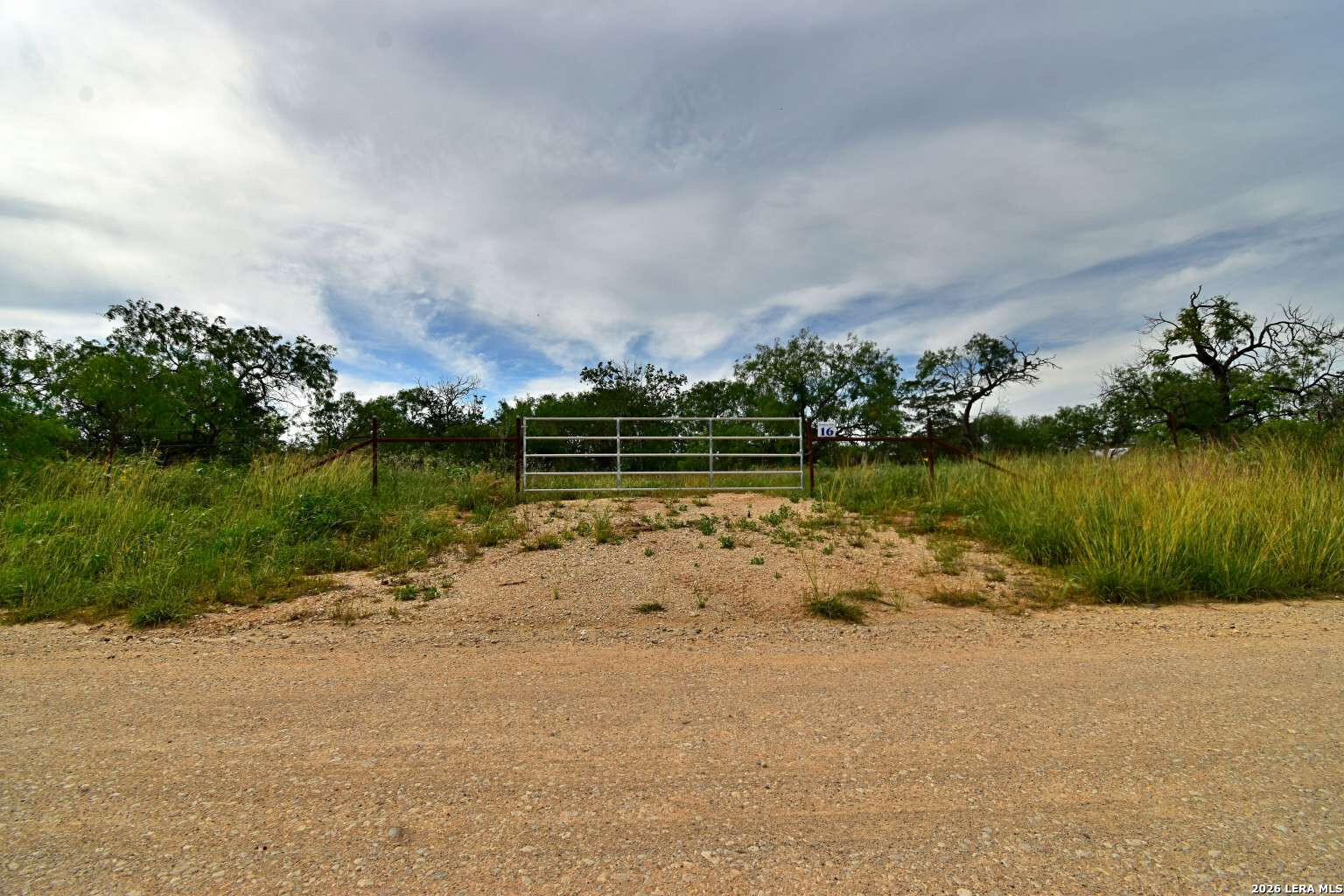 533 County Road 477 Stockdale TX 78160