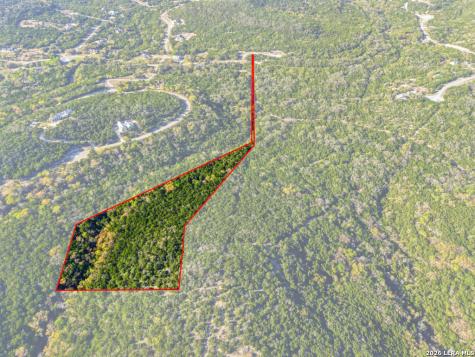 386 Private Road 1712 Mico TX 78056