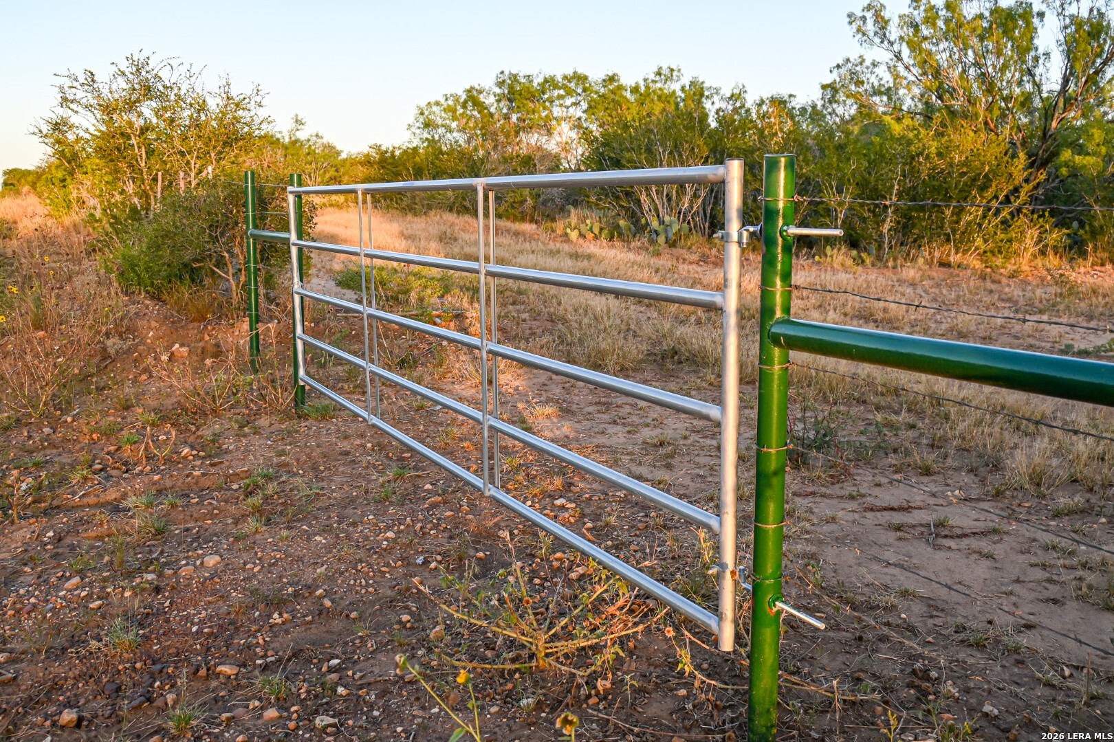 6026 County Road 2500 Bigfoot TX 78005