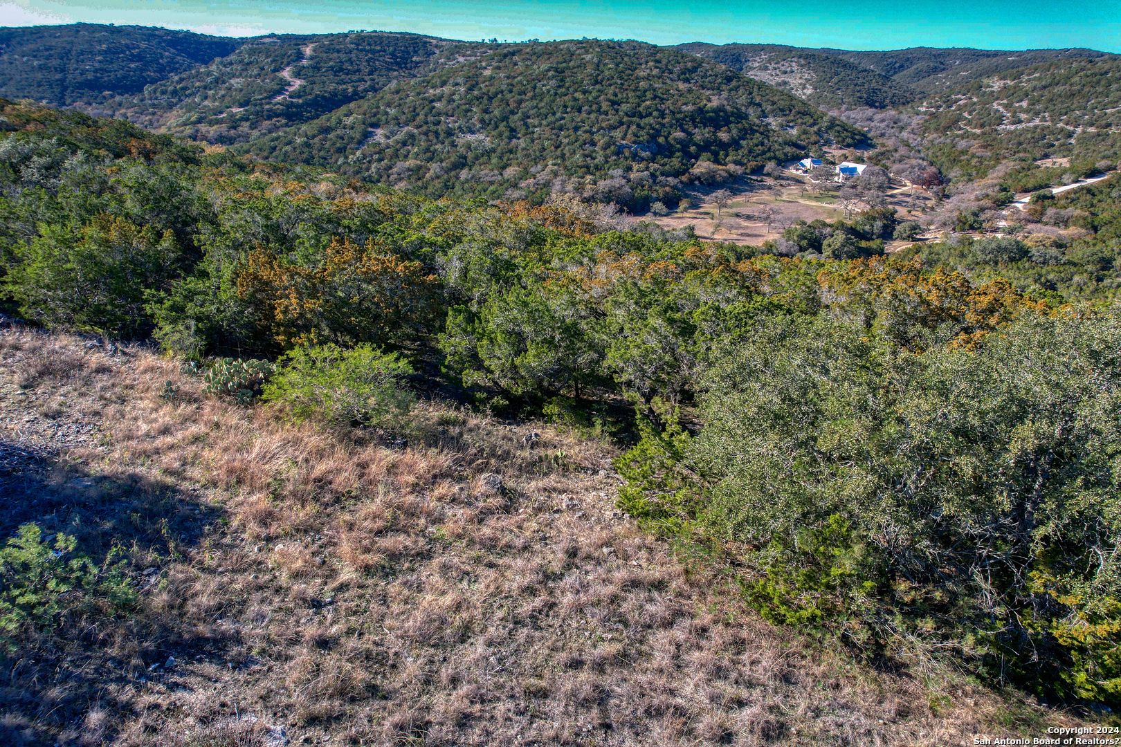558 S Ridge Drive Concan TX 78838