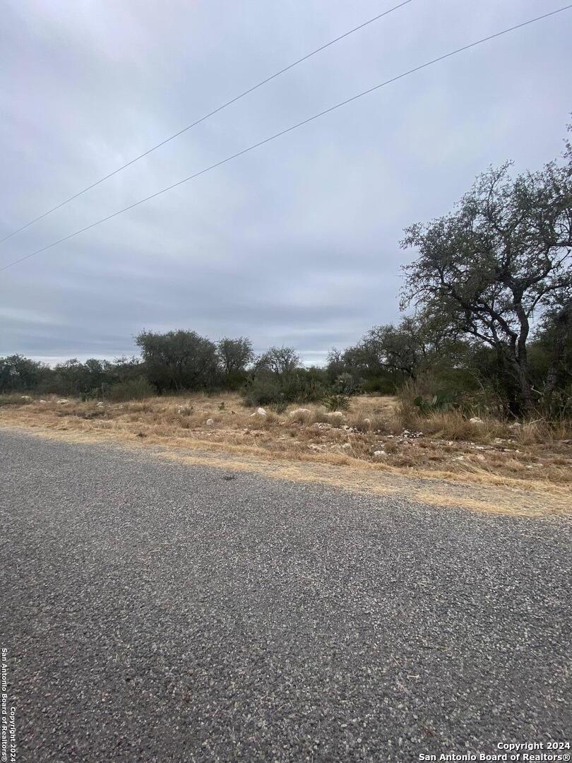 309 Legend Hills Road Uvalde TX 78801