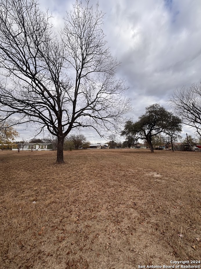90 Highway 90 Highway Sabinal TX 78881