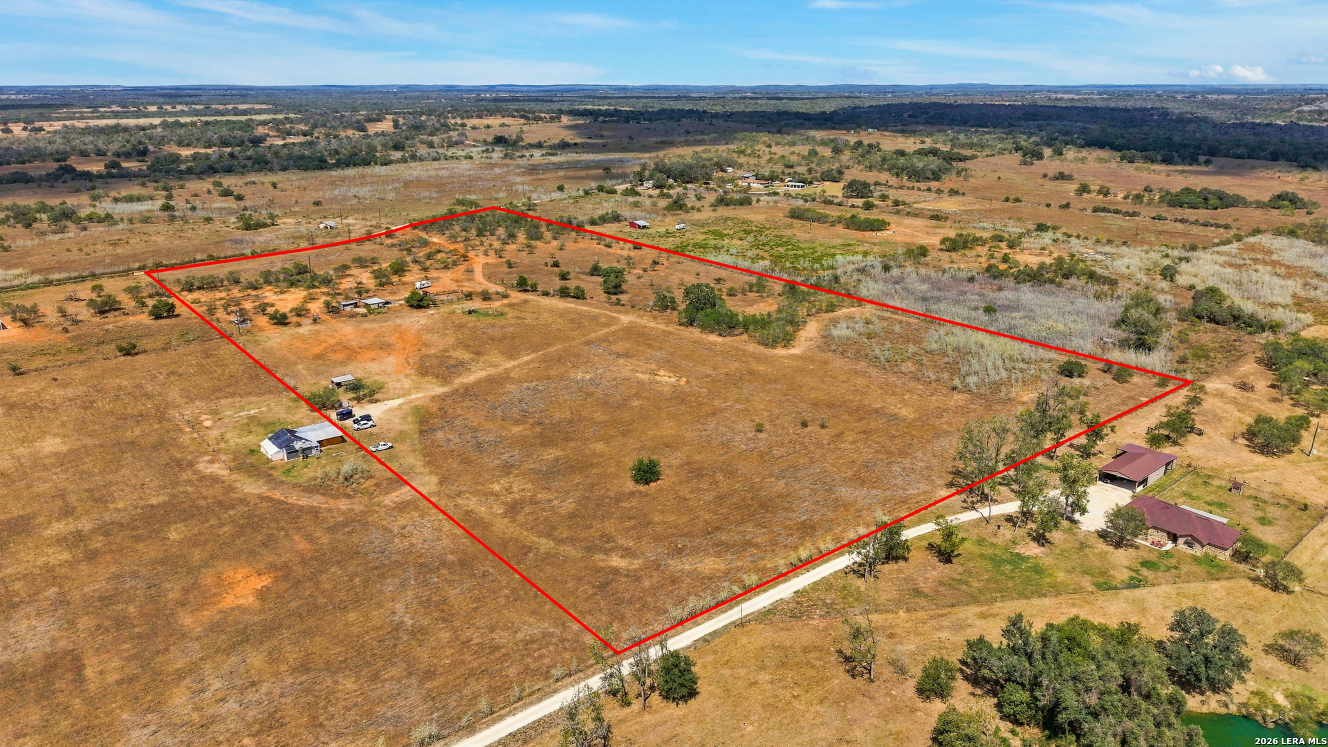2280 County Road 117 Nixon TX 78140