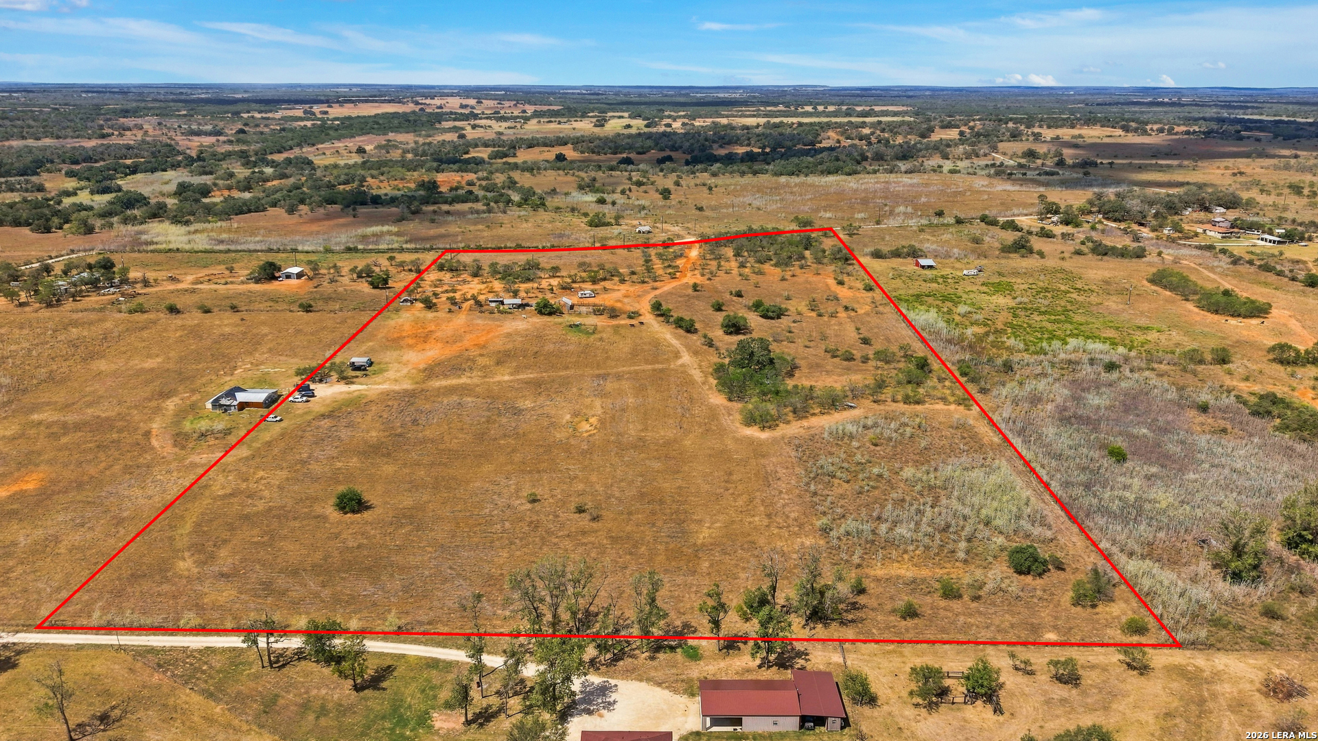 2280 County Road 117 Nixon TX 78140