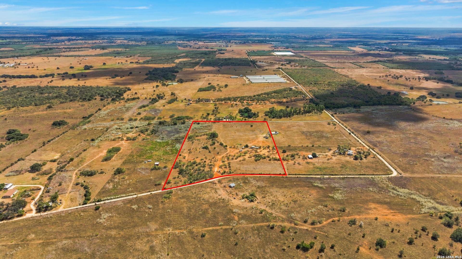 2280 County Road 117 Nixon TX 78140