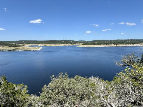 Lot 25 County Road 2602 Mico TX 78056