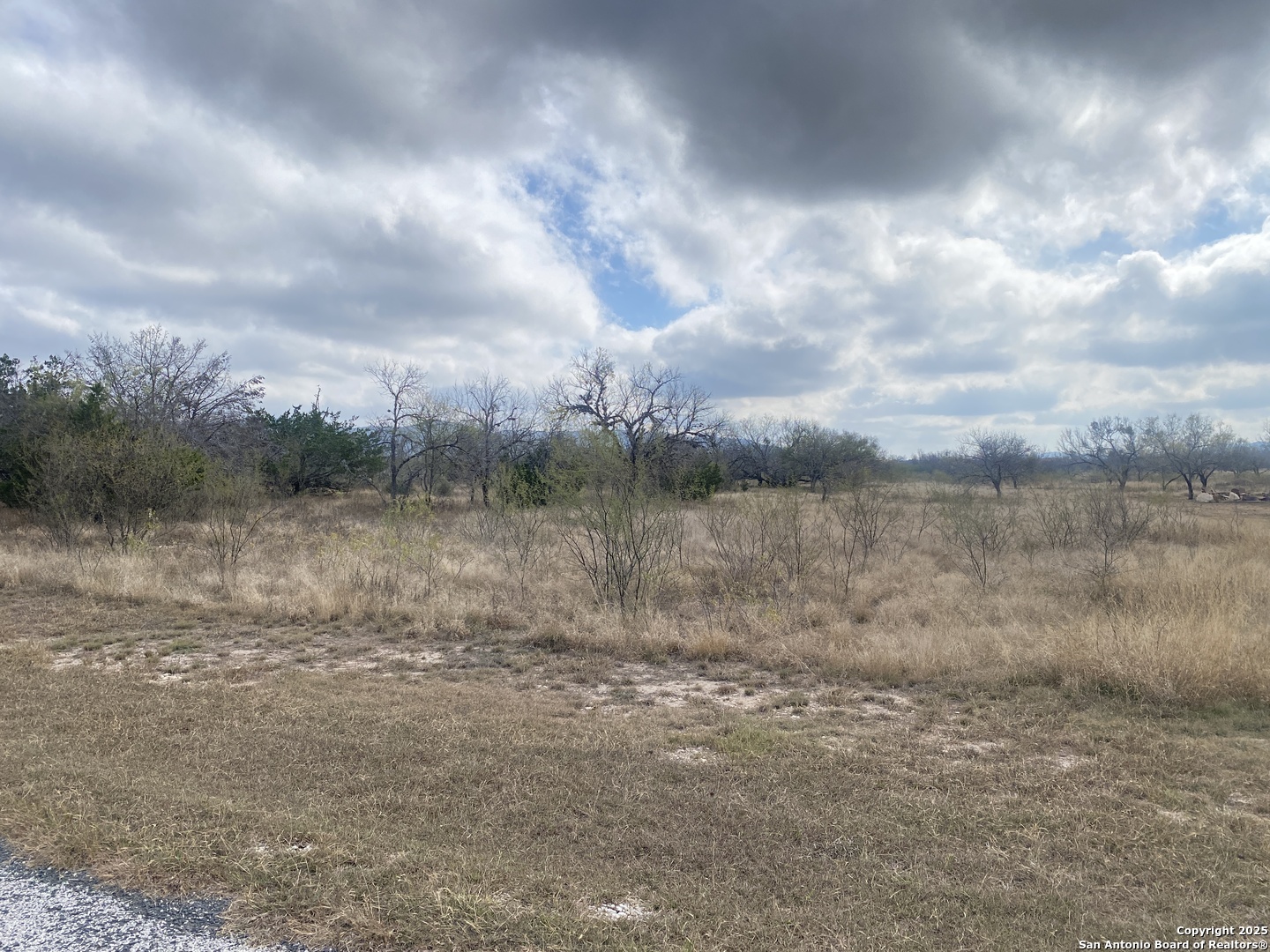 935 Ridge Loop Rio Frio TX 78879