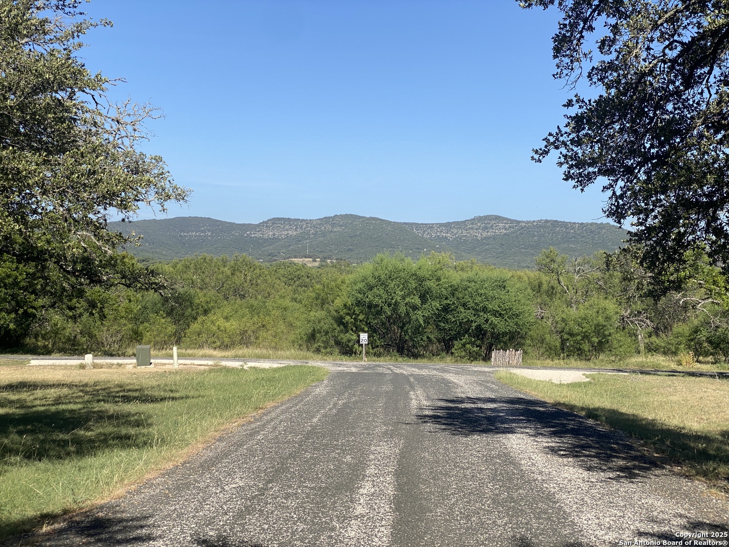 935 Ridge Loop Rio Frio TX 78879