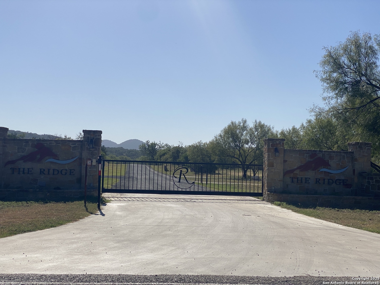 935 Ridge Loop Rio Frio TX 78879
