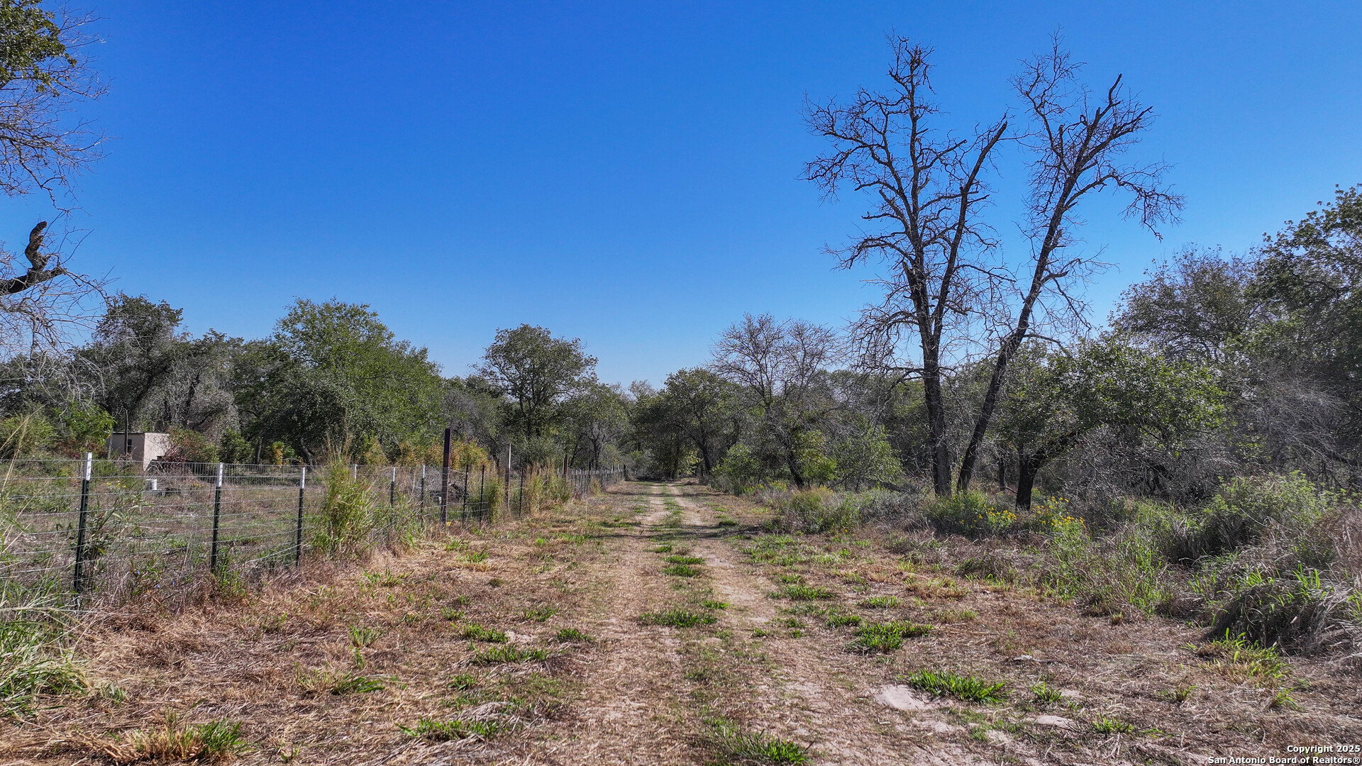 26013 Sand Cliff San Antonio TX 78264