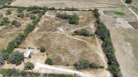 4320 Fm 673 Beeville TX 78102