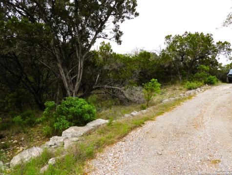 Tbd Mountain Drive Lakehills TX 78063