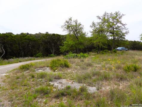 Tbd Mountain Drive Lakehills TX 78063