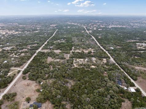 1398 Lazy Forest New Braunfels TX 78132