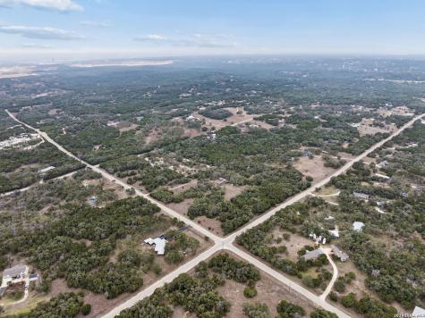 1398 Lazy Forest New Braunfels TX 78132
