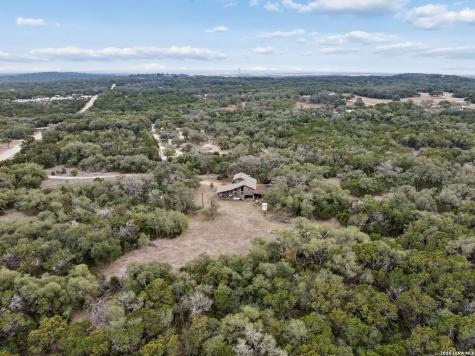 1398 Lazy Forest New Braunfels TX 78132