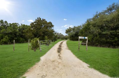 1398 Lazy Forest New Braunfels TX 78132