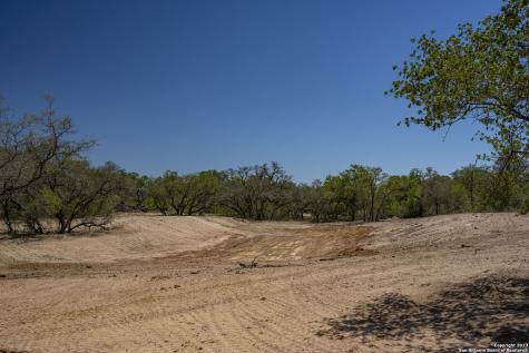 2721 County Road 770 Natalia TX 78059