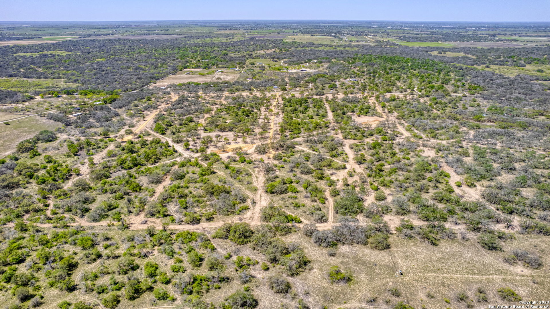 2721 County Road 770 Natalia TX 78059