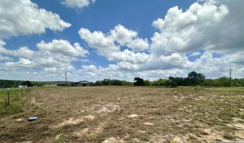 713 Sunrise Lane La Vernia TX 78121