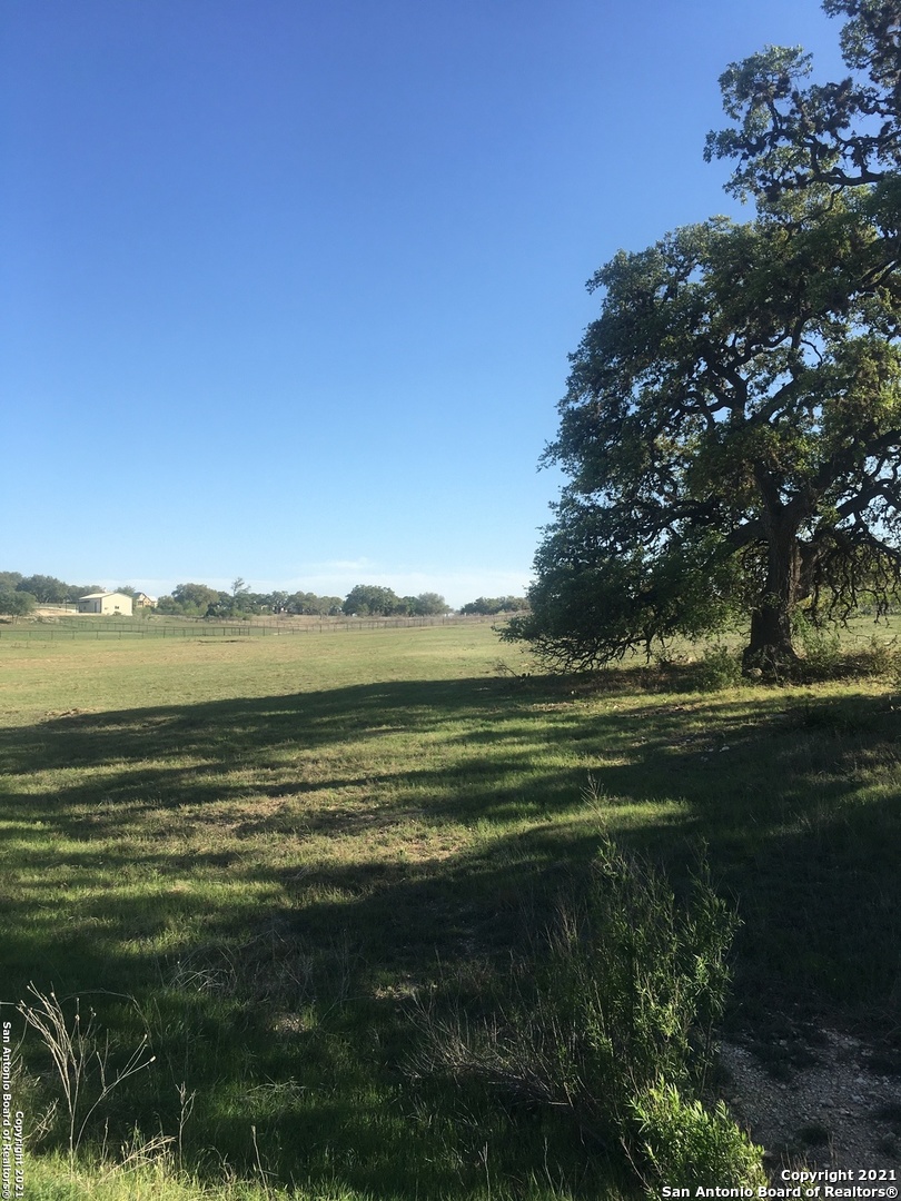 Lot 592 & 593 Bridle Chase Bandera TX 78003