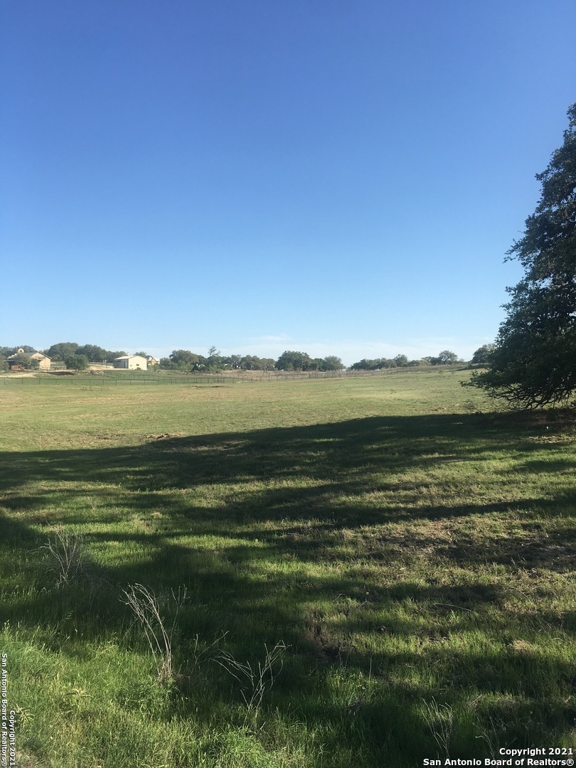 Lot 592 & 593 Bridle Chase Bandera TX 78003