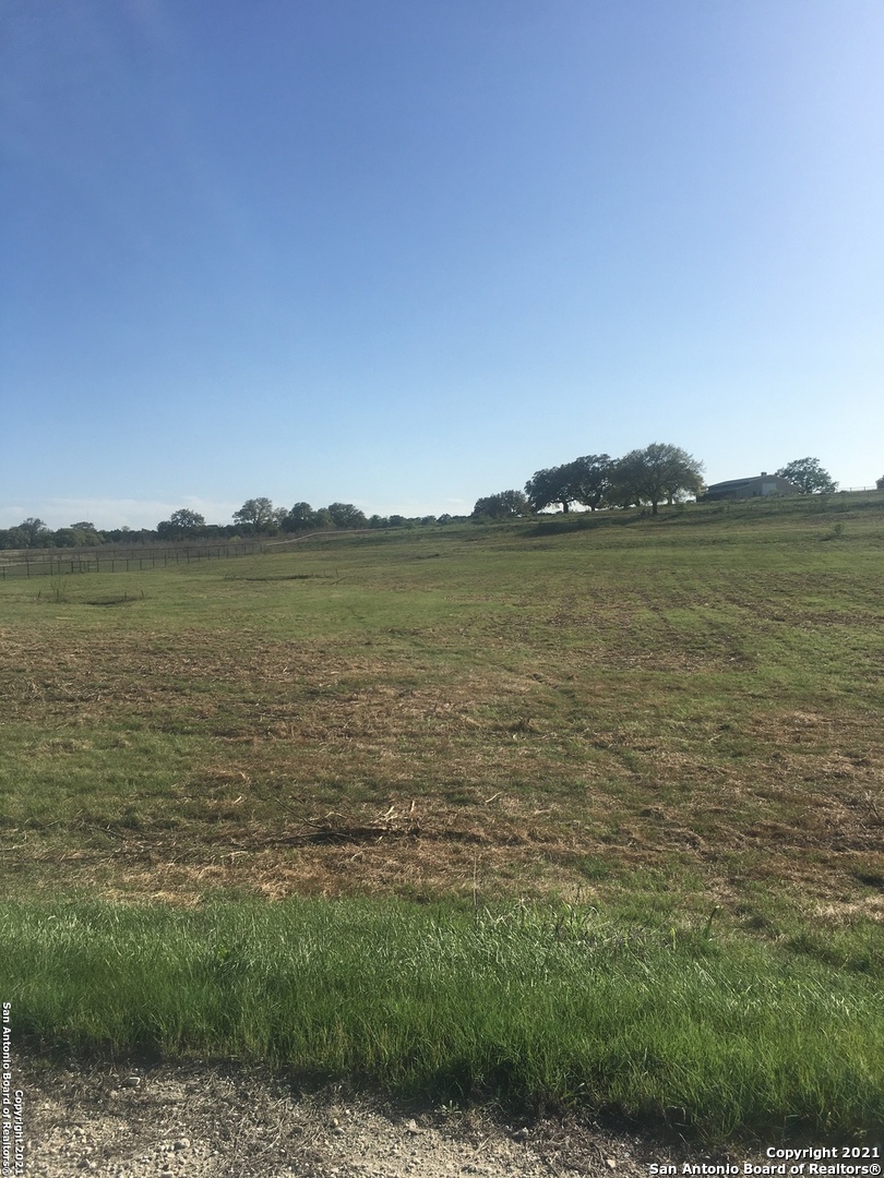 Lot 592 & 593 Bridle Chase Bandera TX 78003