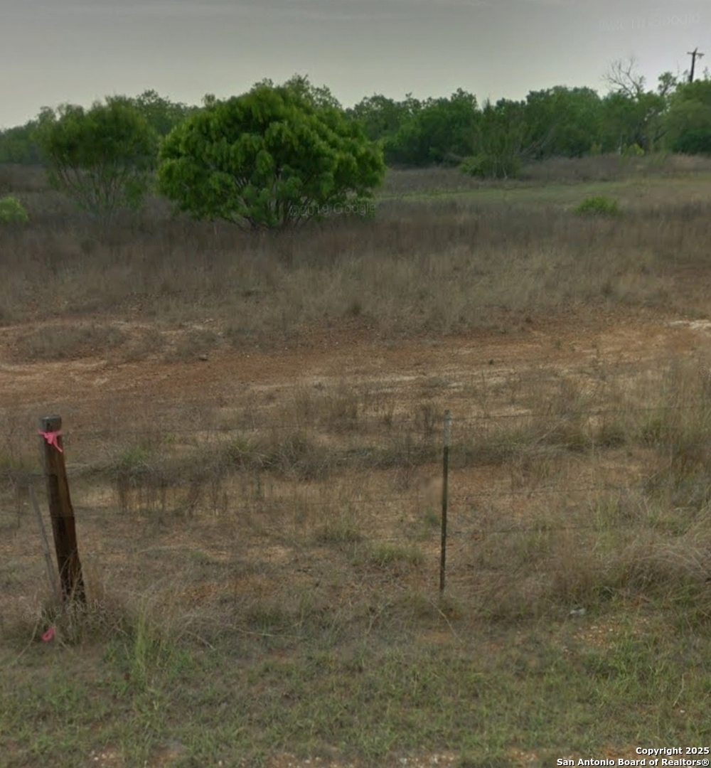 1560 South View Drive Lytle TX 78052