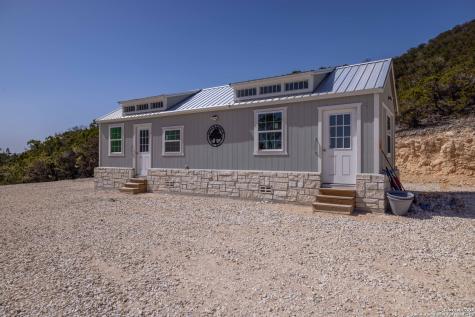106 Walden Ridge Tarpley TX 78883