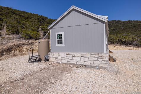 106 Walden Ridge Tarpley TX 78883