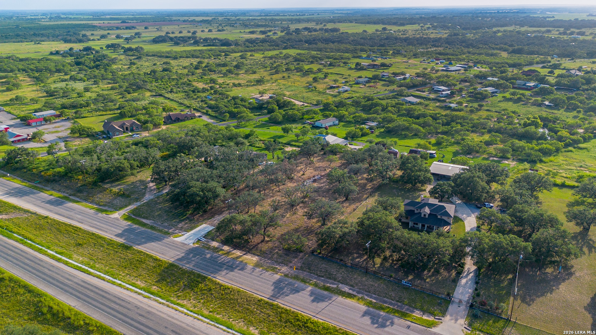 13117 N Highway 16 Poteet TX 78065