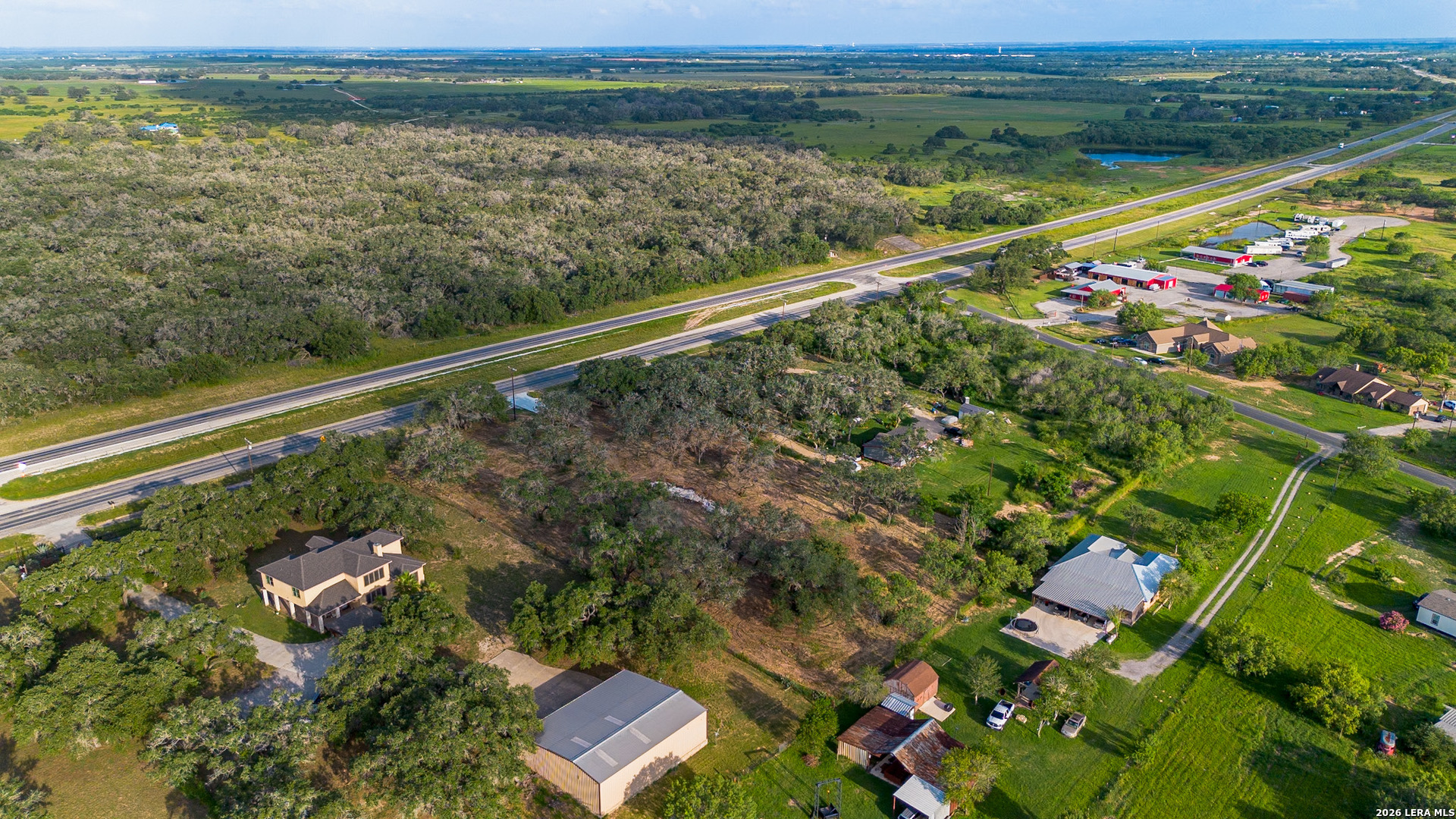 13117 N Highway 16 Poteet TX 78065