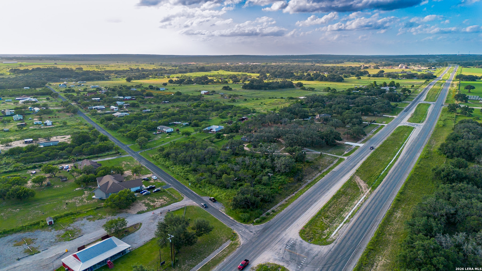 13117 N Highway 16 Poteet TX 78065