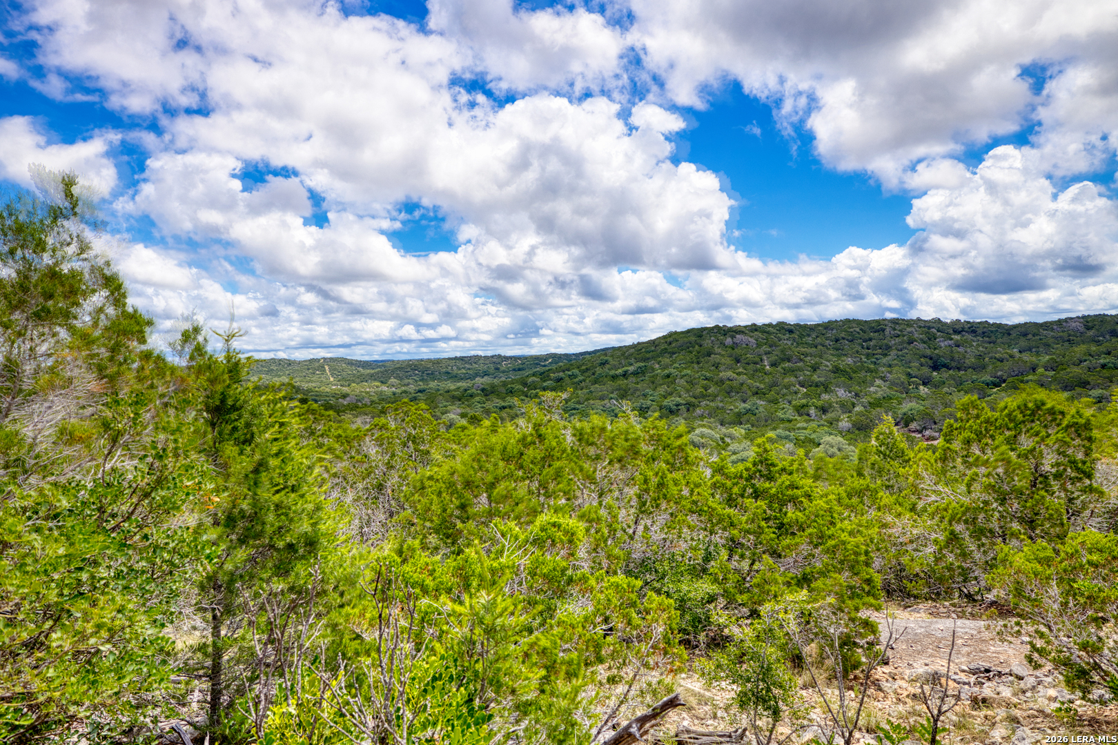 1702 Pinon Loop Camp Wood TX 78833