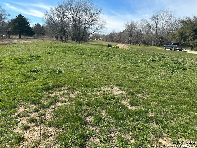 239 Club View E Seguin TX 78155