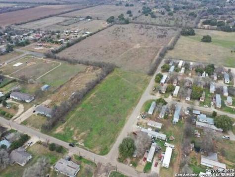 0 Avenue P & 11th Hondo TX 78861
