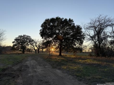 500 Cr 388 Gonzales TX 78629
