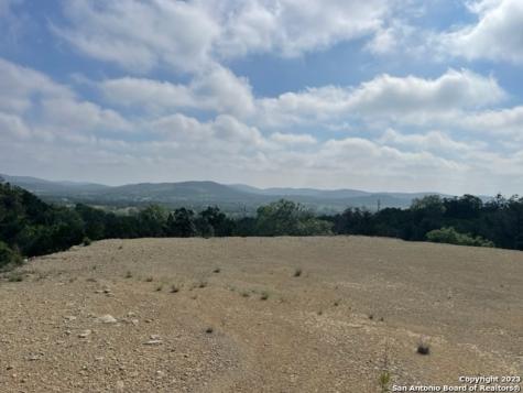 63 Saddleback Ridge Trail Bandera TX 78003