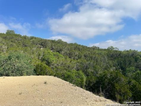63 Saddleback Ridge Trail Bandera TX 78003