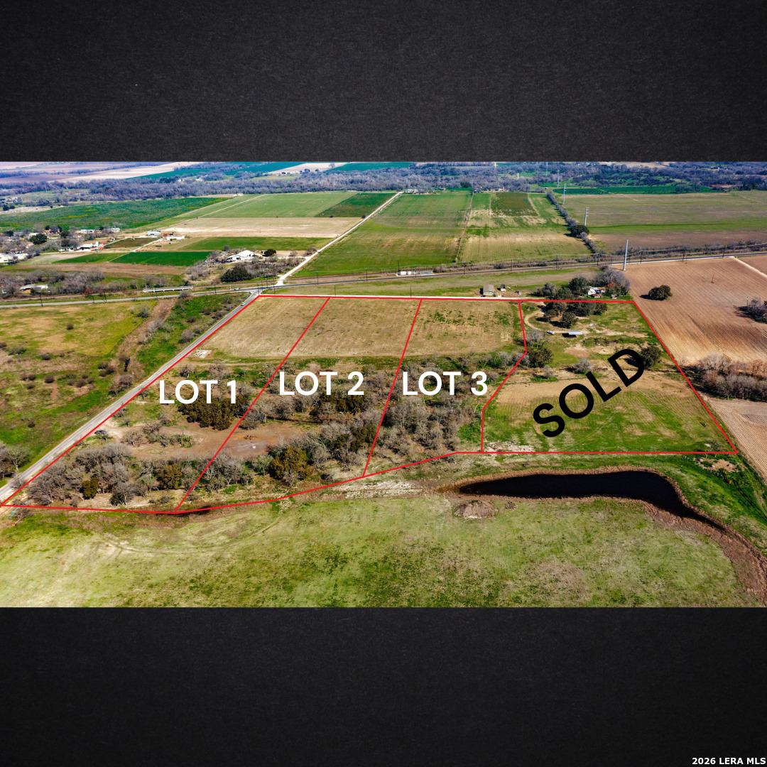 11038 County Road 584 Lacoste TX 78039