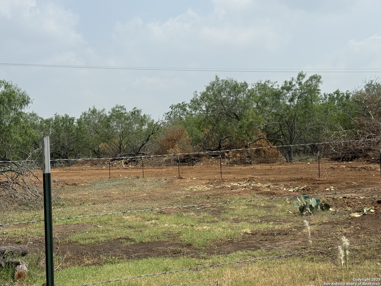 1404 Us Highway 87 W Stockdale TX 78160