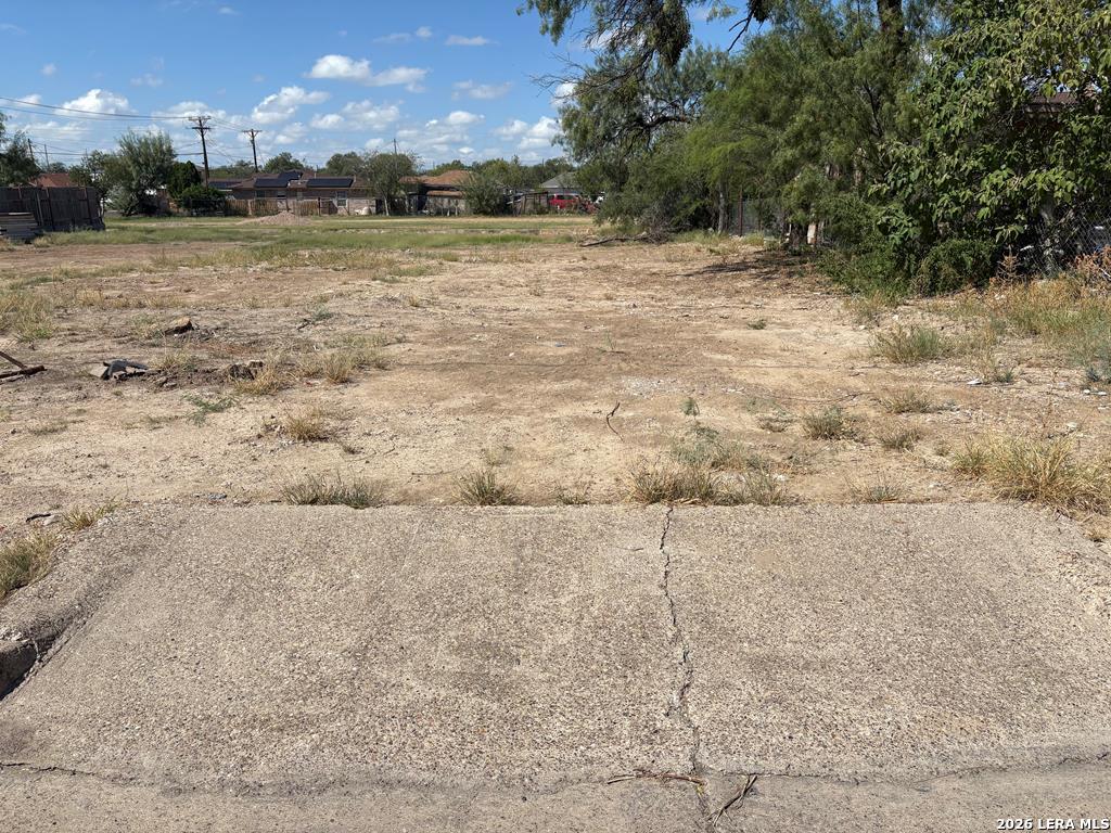 933 Concho Eagle Pass TX 78852