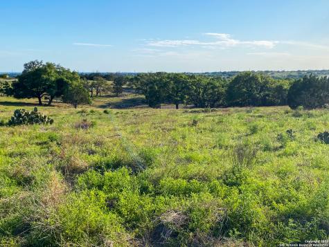 140 Cattlemans Crossing Kerrville TX 78028