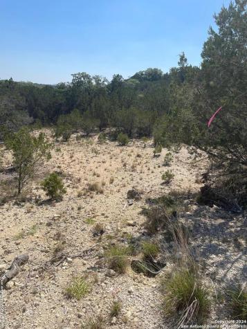 309+310 Spanish Oak Drive Bandera TX 78003
