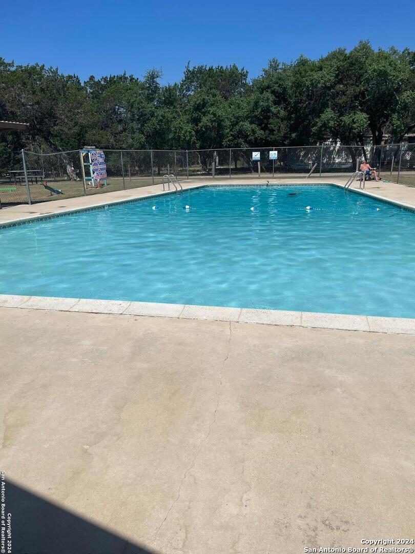 309+310 Spanish Oak Drive Bandera TX 78003