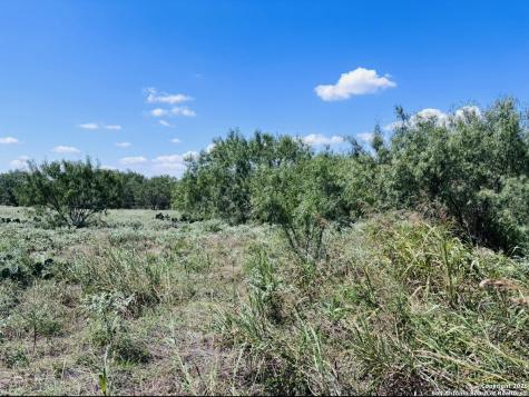0 N State Highway 16 Jourdanton TX 78026