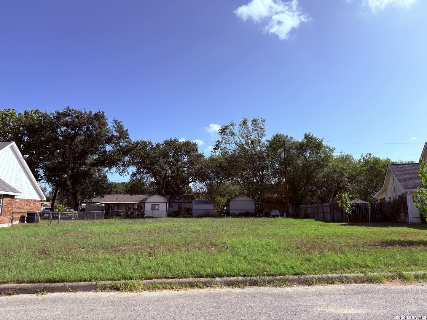 1017 Verbena Loop Floresville TX 78114